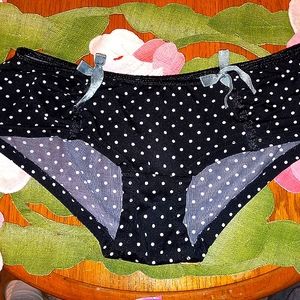 Dollhouse full bottom size small polka-dot panties